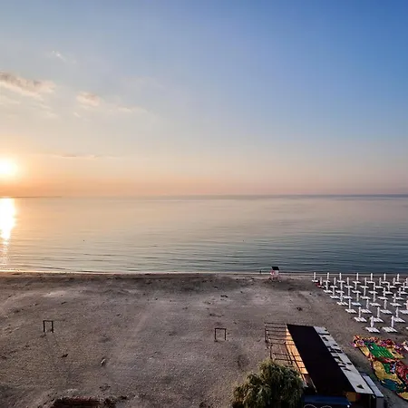 Apartamento Sery Infinity Alz Năvodari